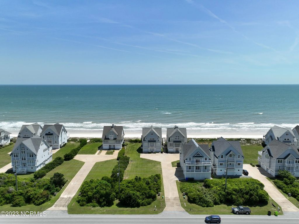 4300 Island Drive, North Topsail Beach