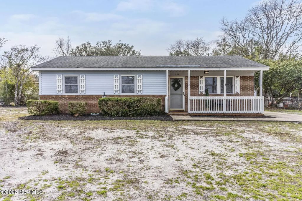 209 Cathay Road, Wilmington