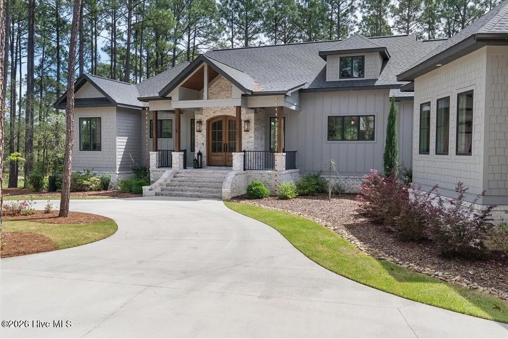 4 Weaver Court, Southern Pines