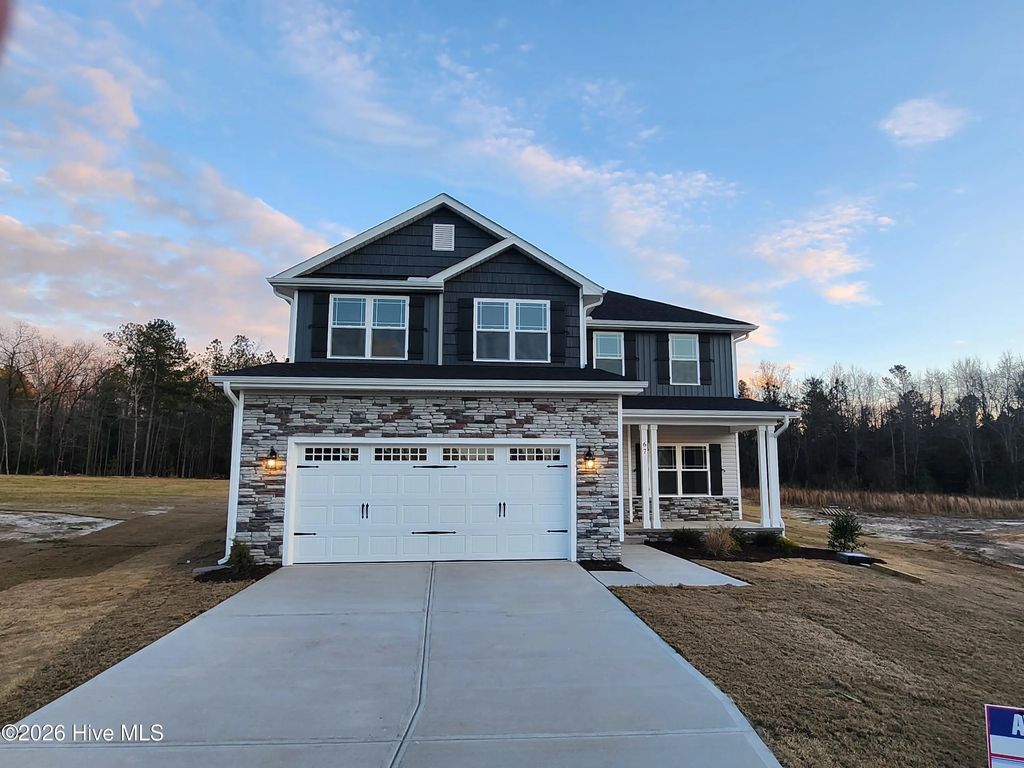 816 Hidden Bridge Drive, Jacksonville