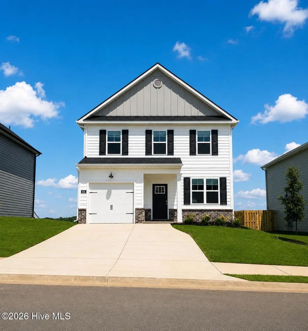 806 Dara Corners, Columbia
