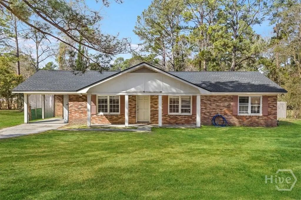 809 N Main Street, Statesboro