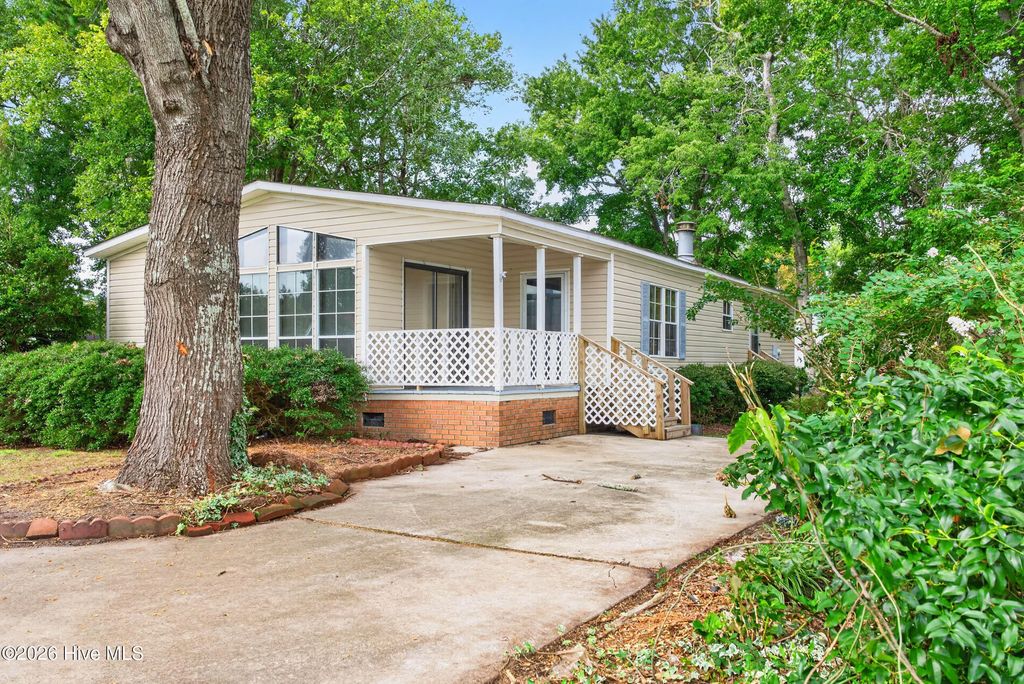 1094 Gull Court Sw, Carolina Shores