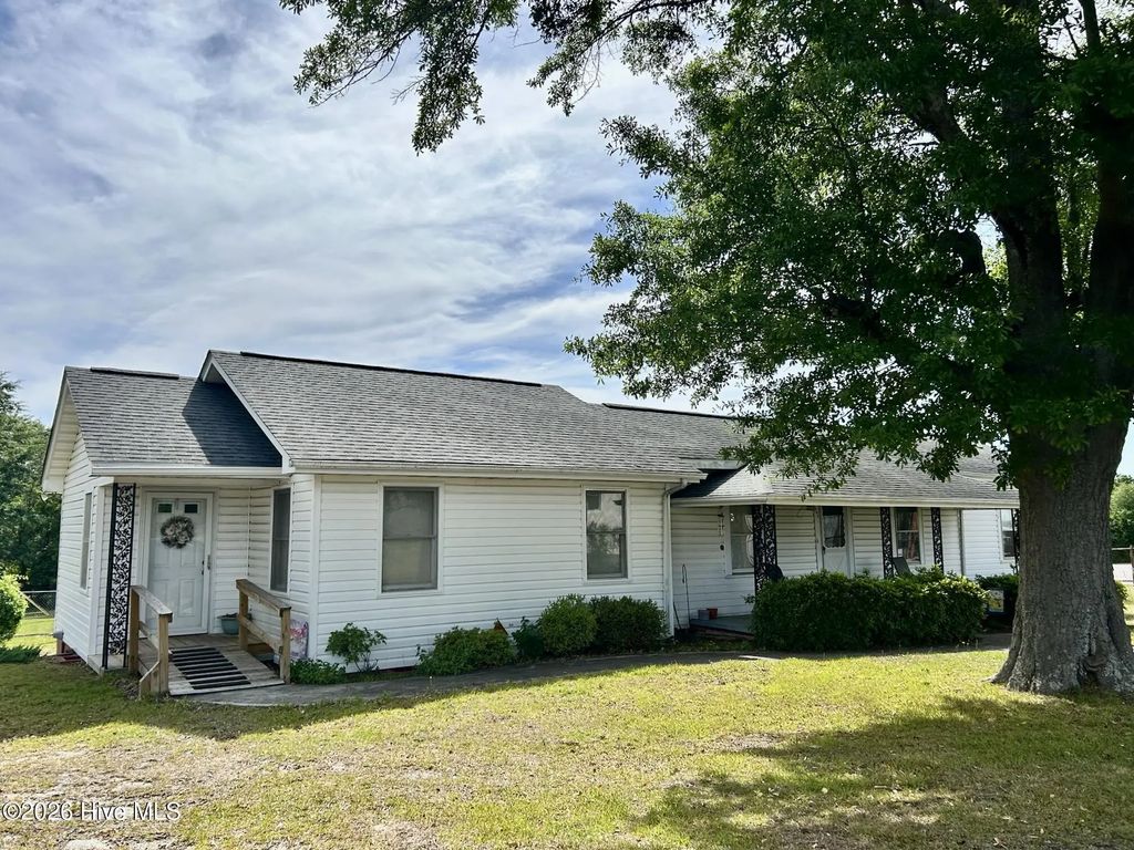 170 Hannah Pickett Avenue, Rockingham
