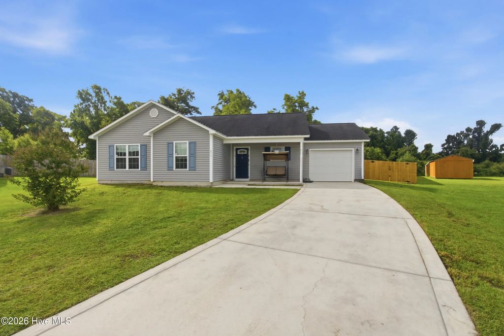 613 Denim Drive, Richlands