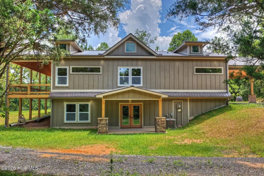 2125 Shady Grove Road, Murphy