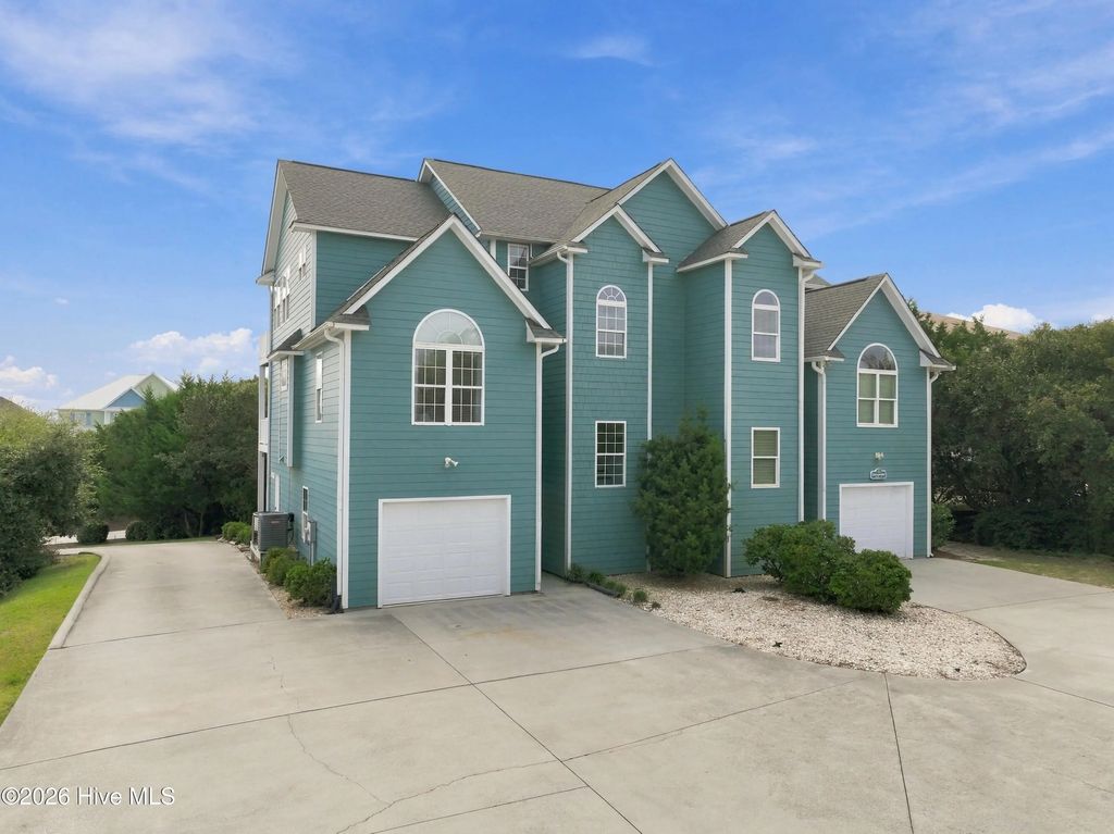 9936 Louise Howard Court East, Emerald Isle