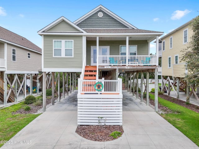 1634 E Dolphin Drive, Oak Island