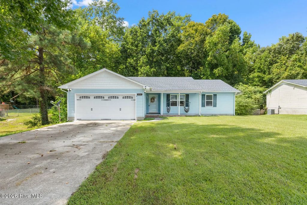 216 S Creek Drive, Jacksonville