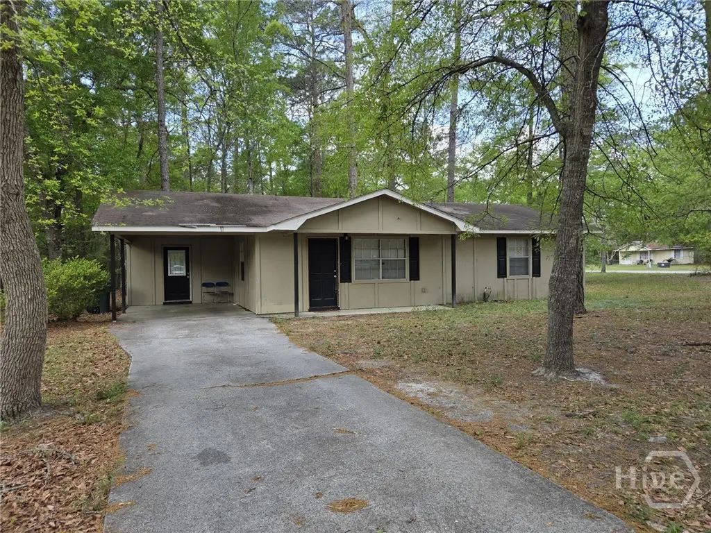 219 Surrey Road, Hinesville