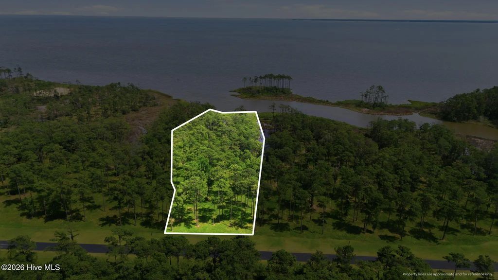 143 River Watch Road, Oriental