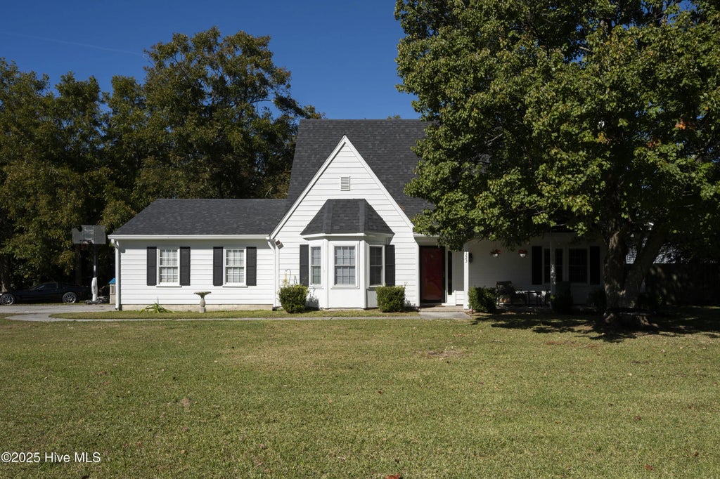 1223 Creek Road, Morehead City