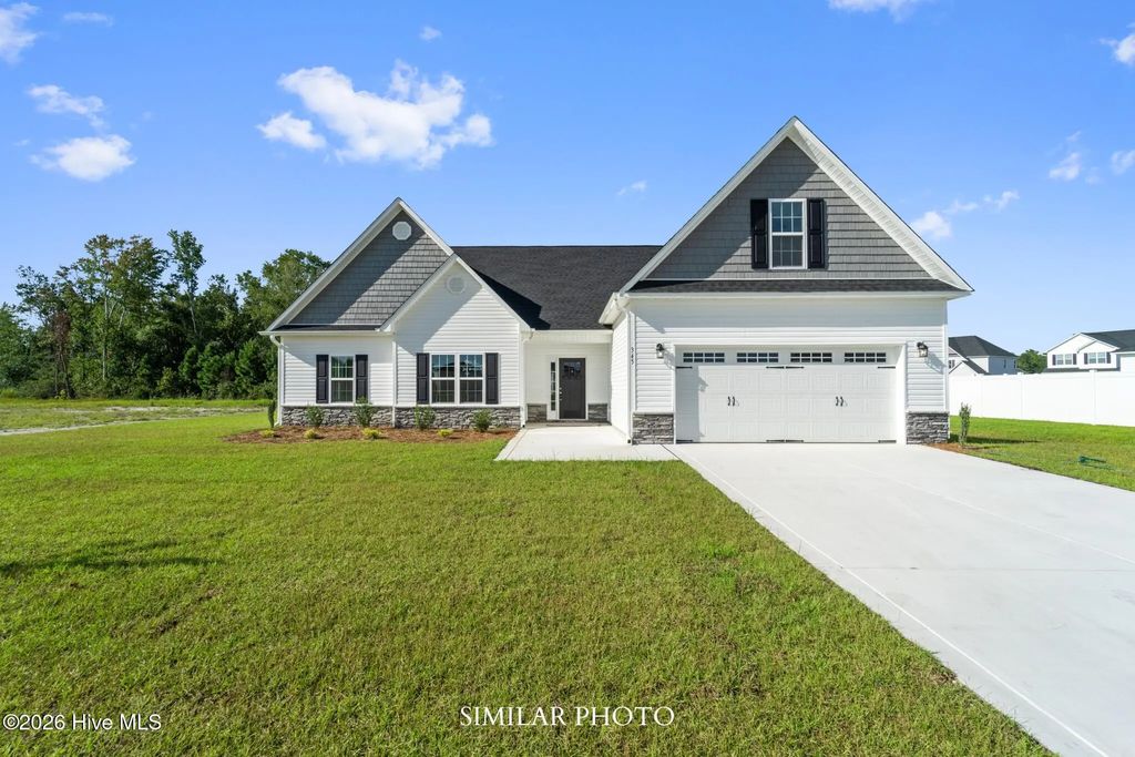 623 Blue Falcon Court, Jacksonville