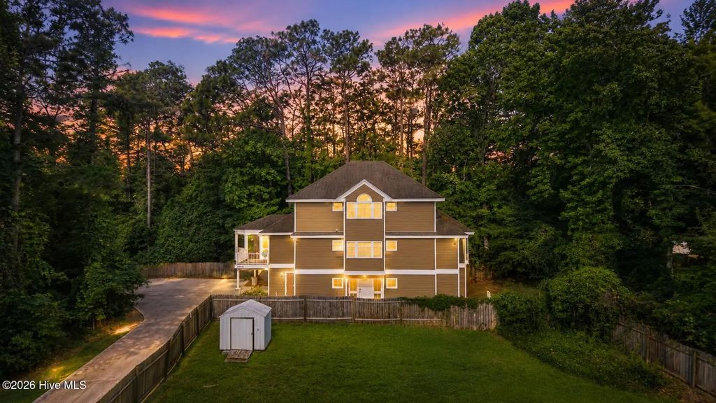 4806 Collegiate Drive, Wilmington