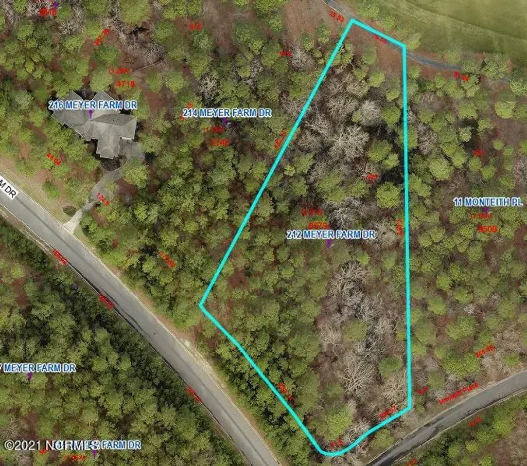 212 Meyer Farm Drive, Pinehurst