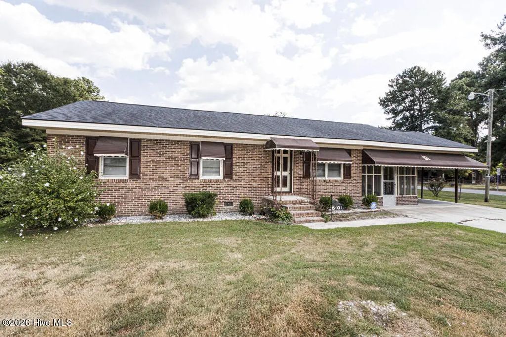 5201 Gainor Avenue, Battleboro