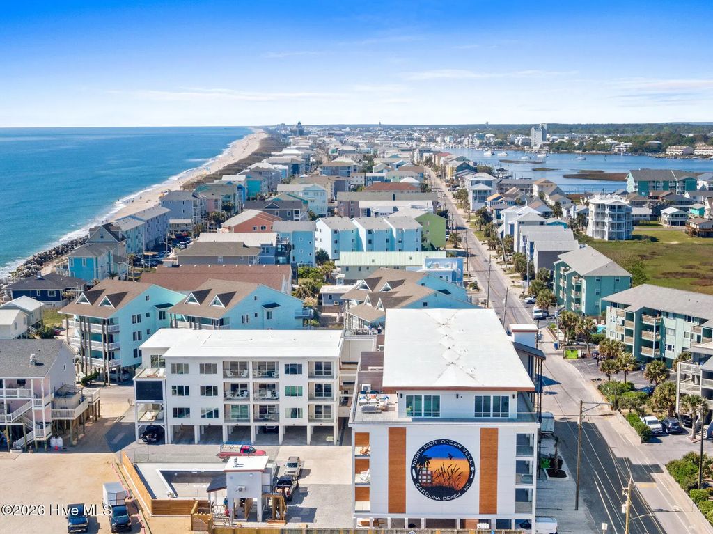 1800 Canal Drive 302, Carolina Beach