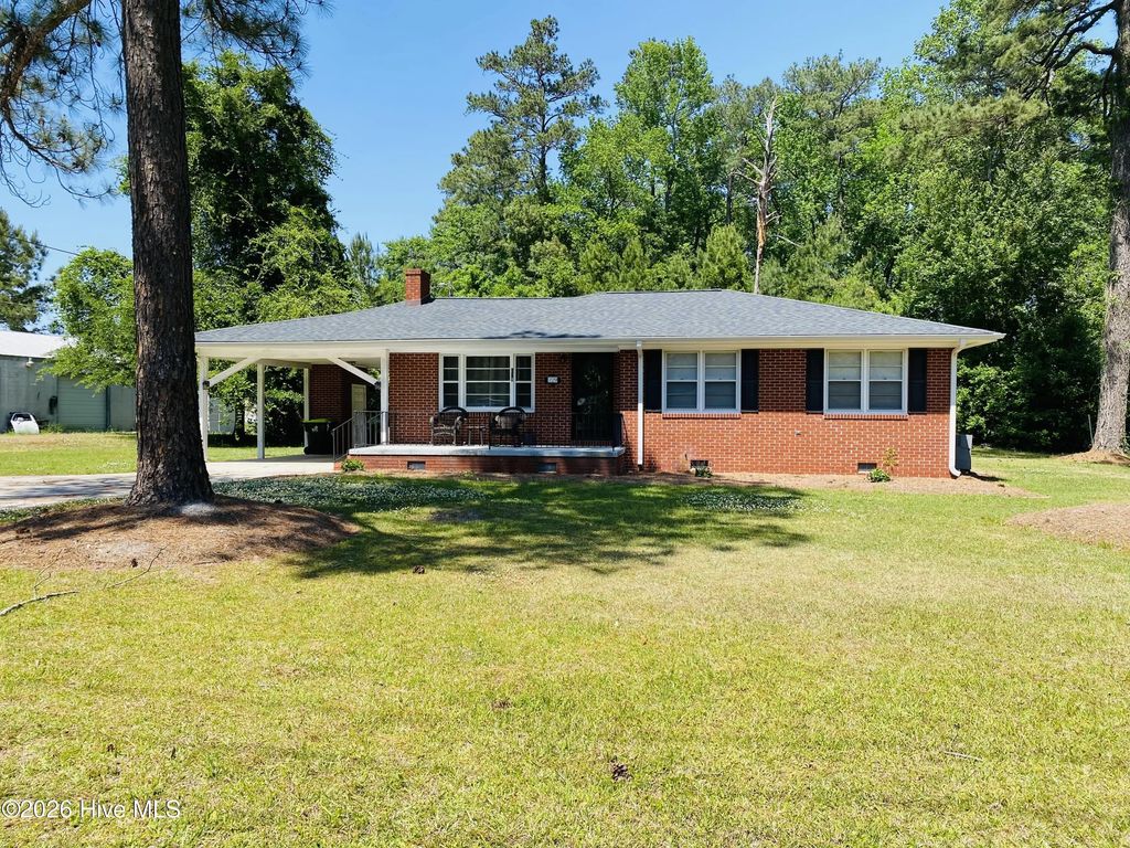 229 Mill Pond Road, Whiteville