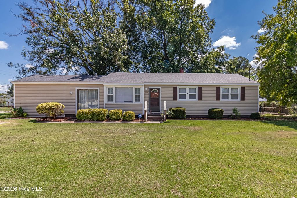 302 Nelson Drive, Goldsboro