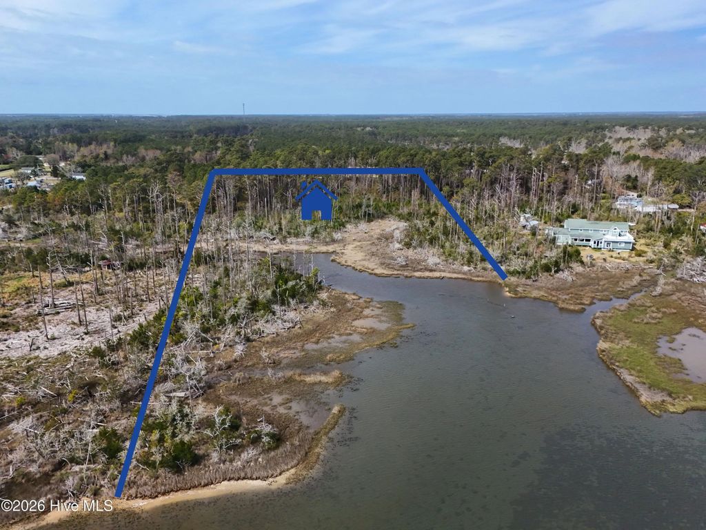 565 Marshallberg Road, Smyrna