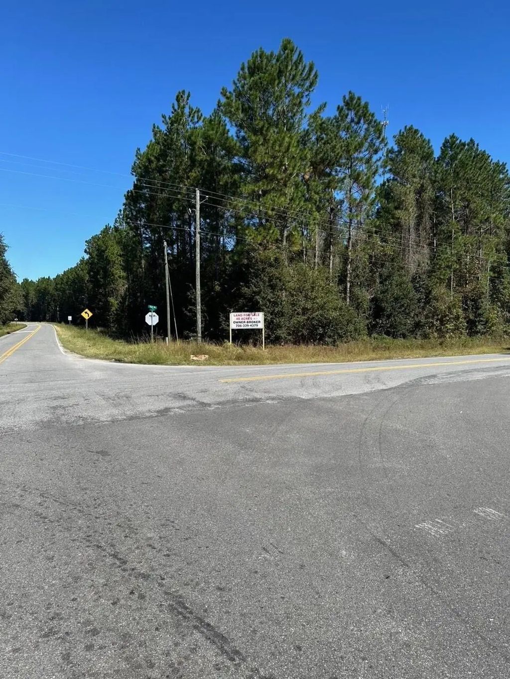 000 Arcola Road, Other