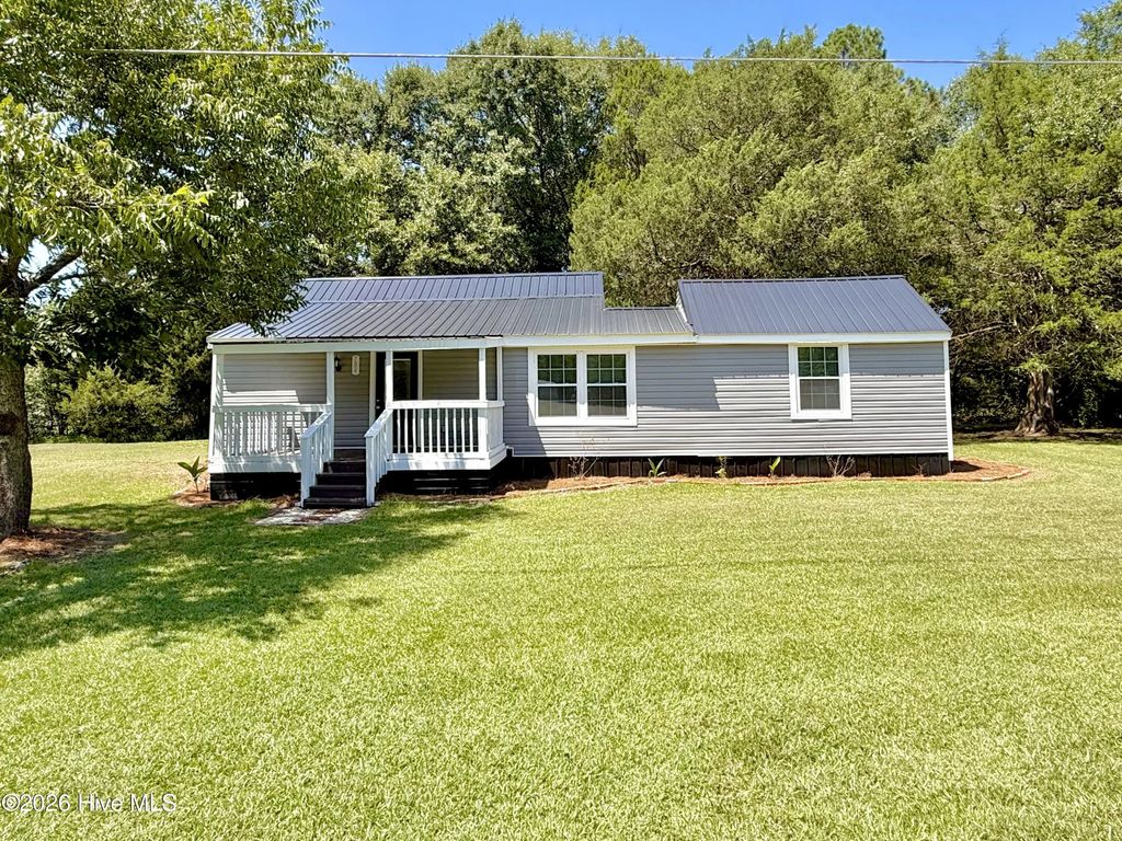 784 W Pleasant Hill Road, Pink Hill