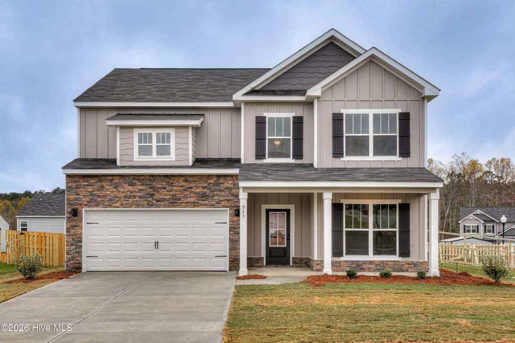 723 Sweetgrass Circle, Columbia