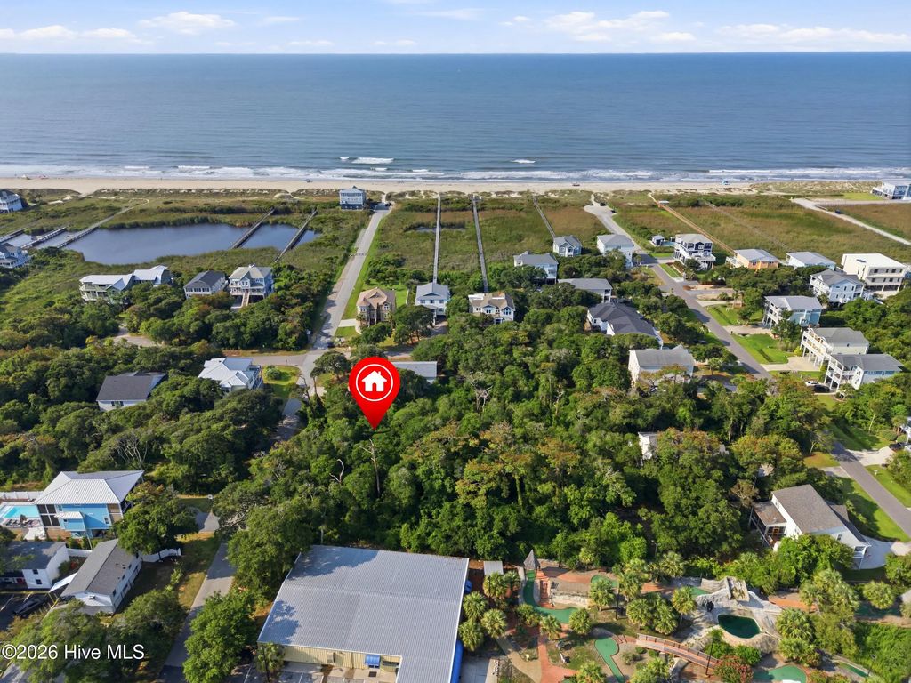 107 Se 64th Street, Oak Island