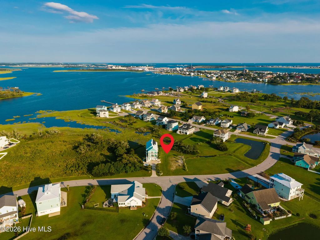 1210 Lantern Way, Morehead City