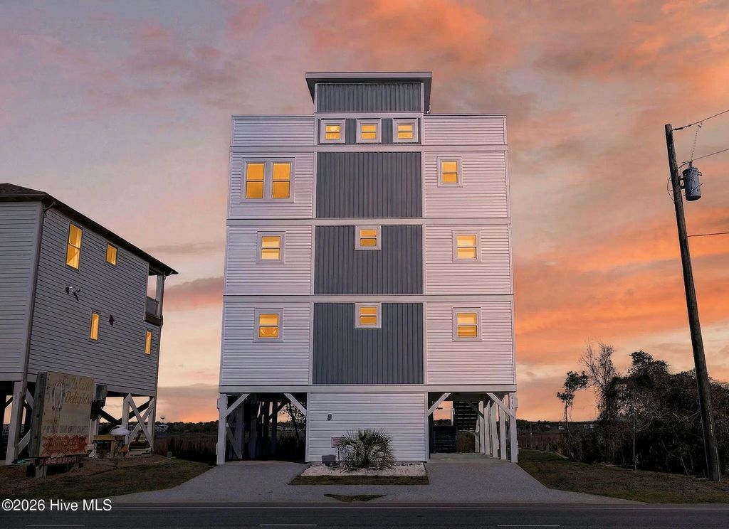 321 N New River Drive, Surf City