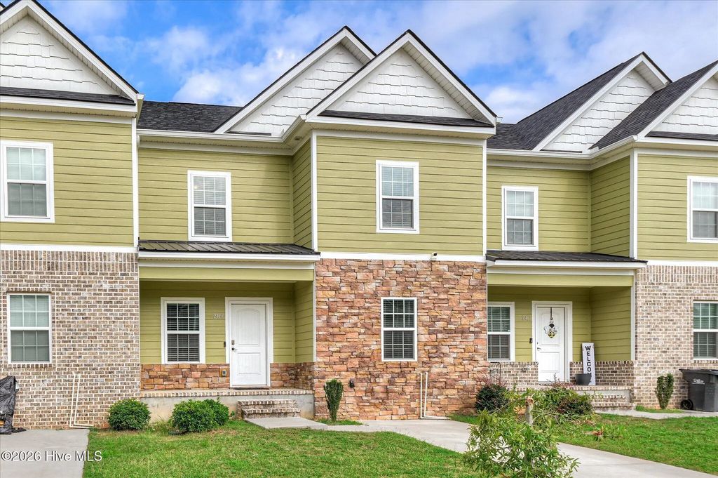 2413 Faith Trail, Richmond