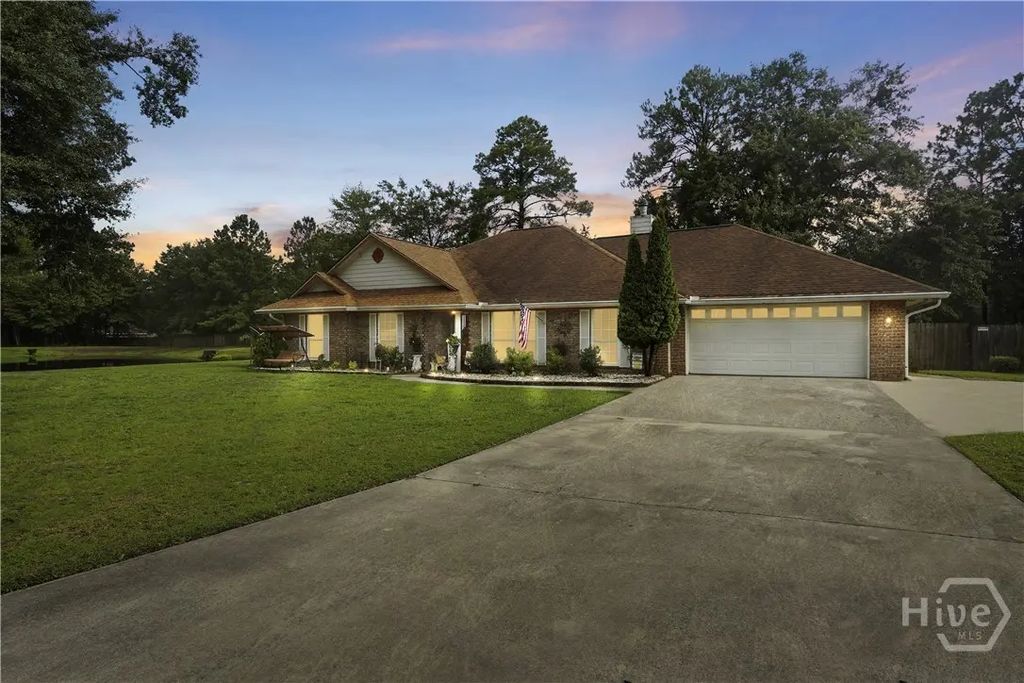 941 Fox Haven Court, Hinesville