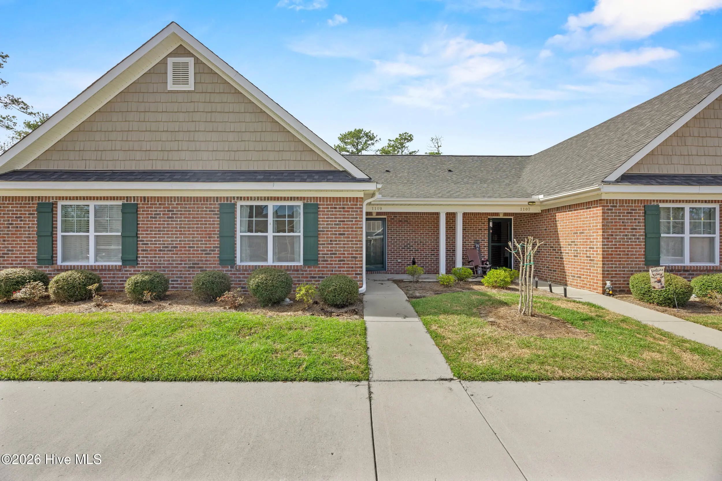 1109 Bridgeport Way, Leland