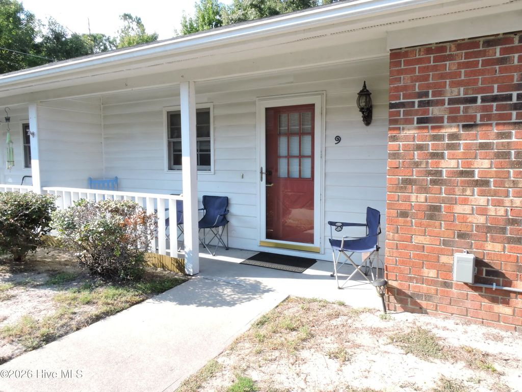 3905 Guardian Avenue Ub 9, Morehead City