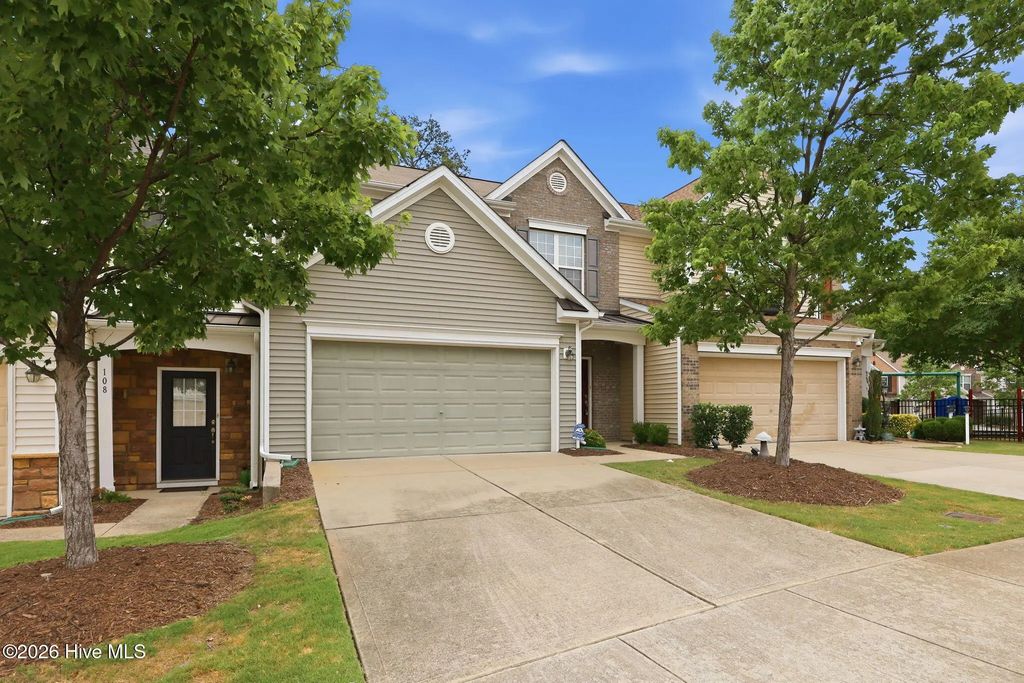104 Kathleen Court, Morrisville