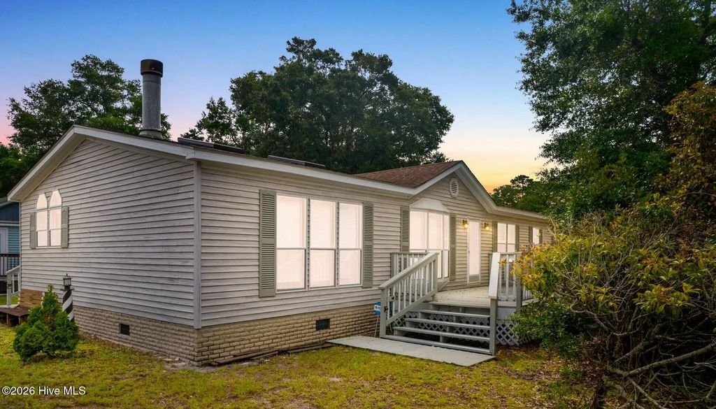 206 Live Oak Drive, Sunset Beach