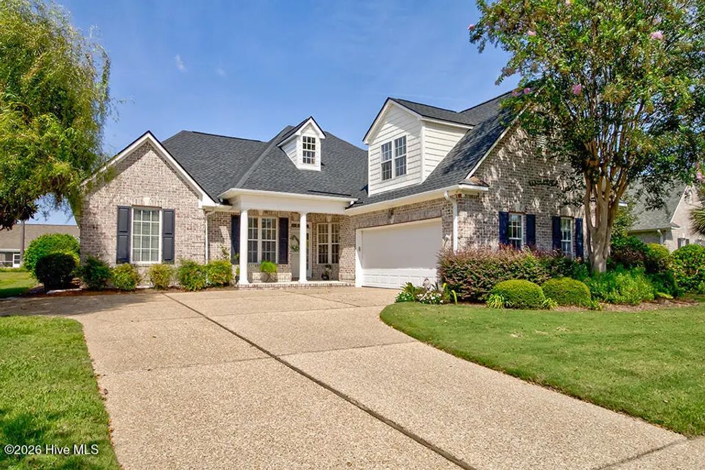 1026 Stonebridge Lane, Leland