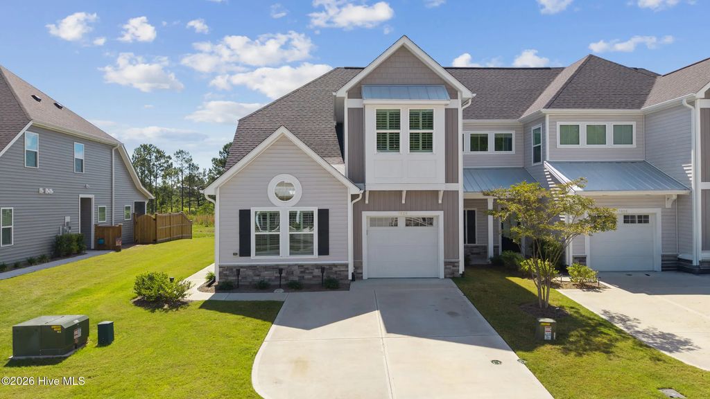 7426 Springwater Drive, Wilmington