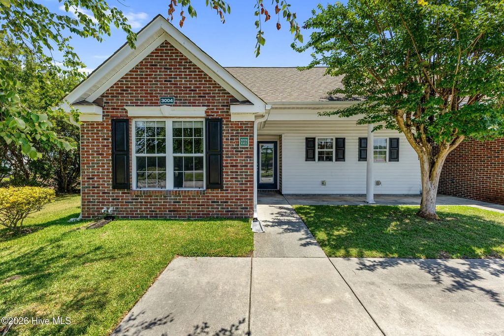 3004 Lauren Place Drive Apt 101, Wilmington