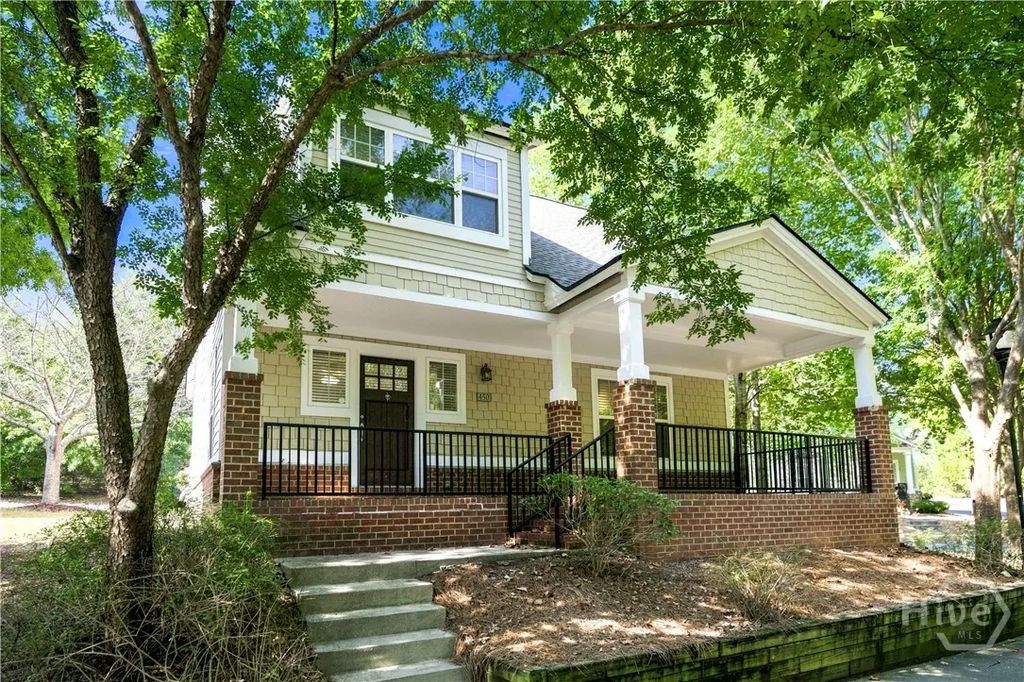 1035 Barnett Shoals Road 450, Athens