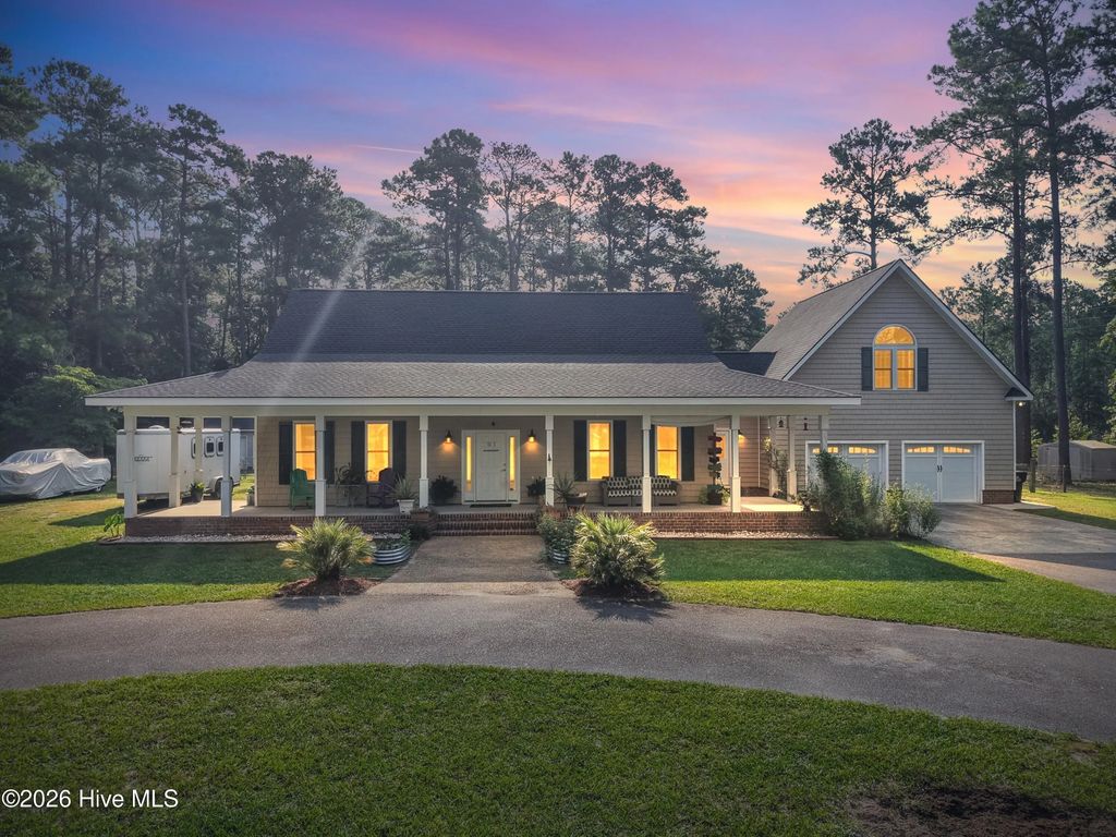 1518 Cowpen Landing Road, Wilmington