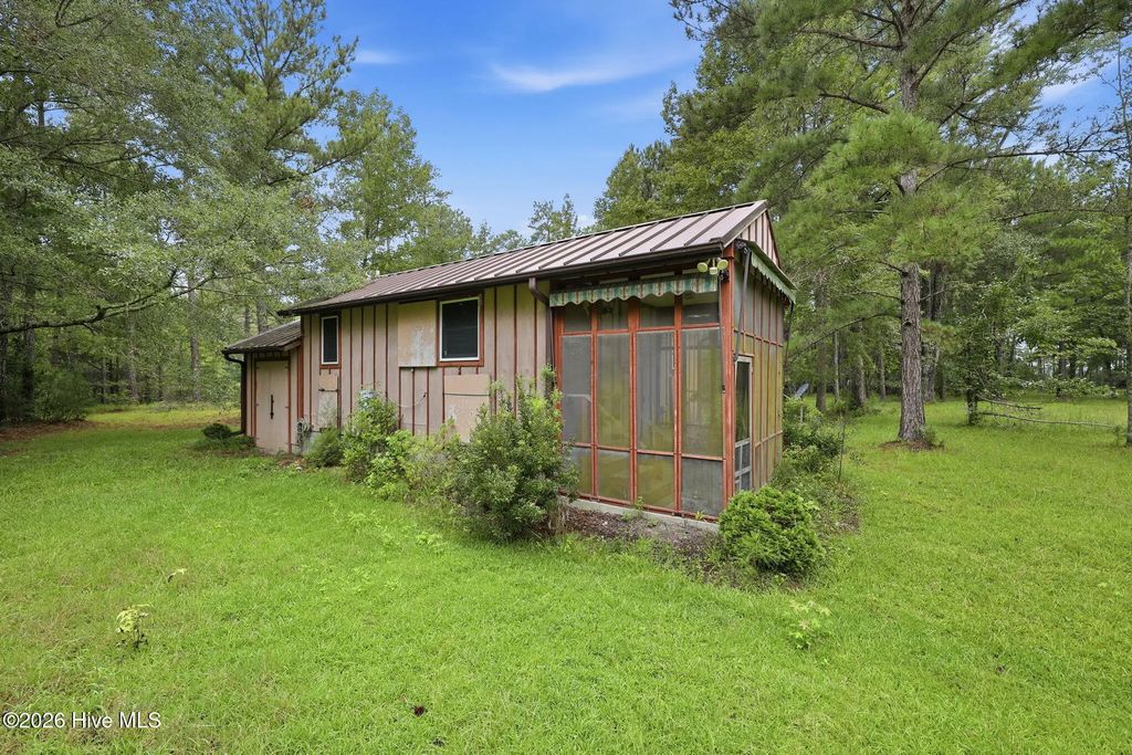 301 Seawell Farm Road, Bayboro