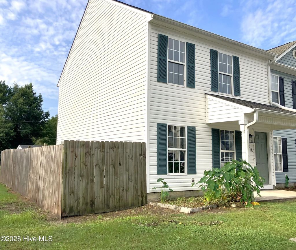 108 Pete Jones Drive Unit 24, Richlands