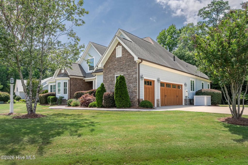128 Meherrin River Drive, Hertford