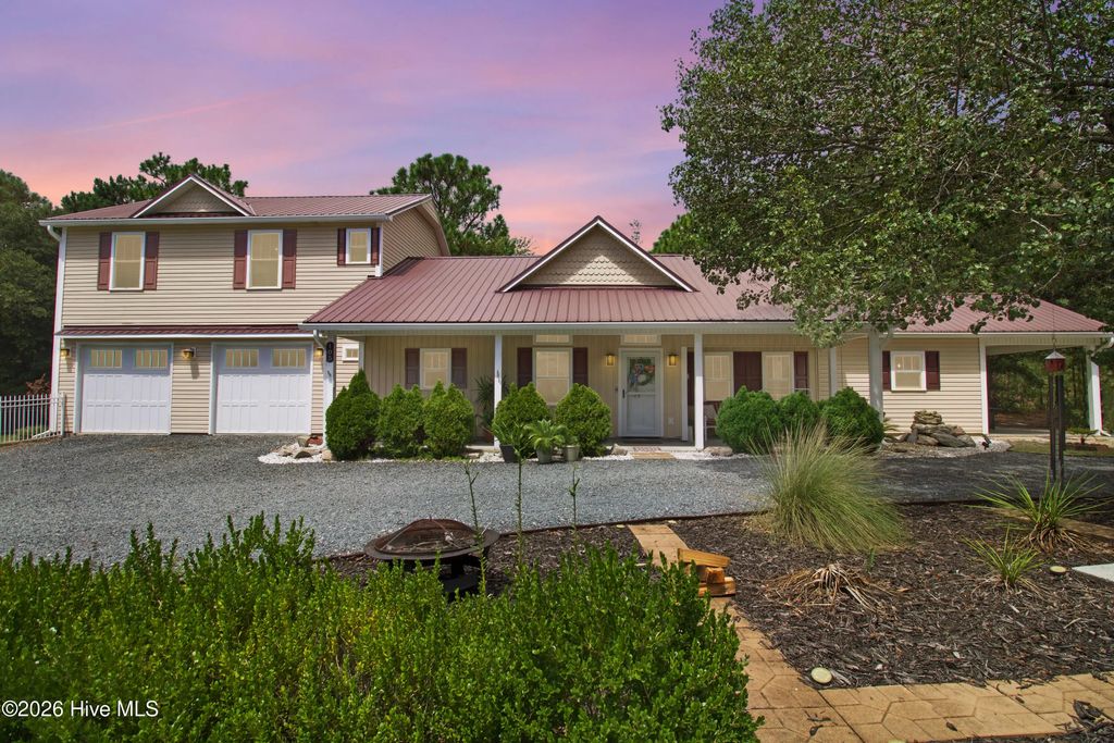 105 Stump Sound Church Road, Holly Ridge