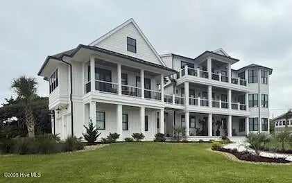 106 Bay Street, Pine Knoll Shores