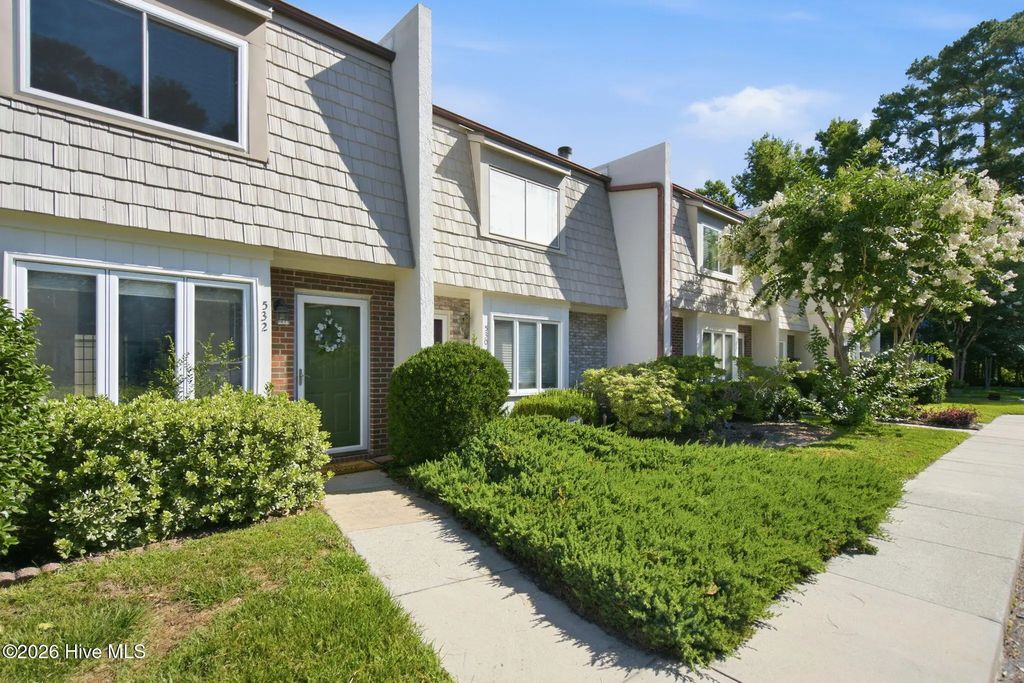 532 Cobblestone Drive, Wilmington