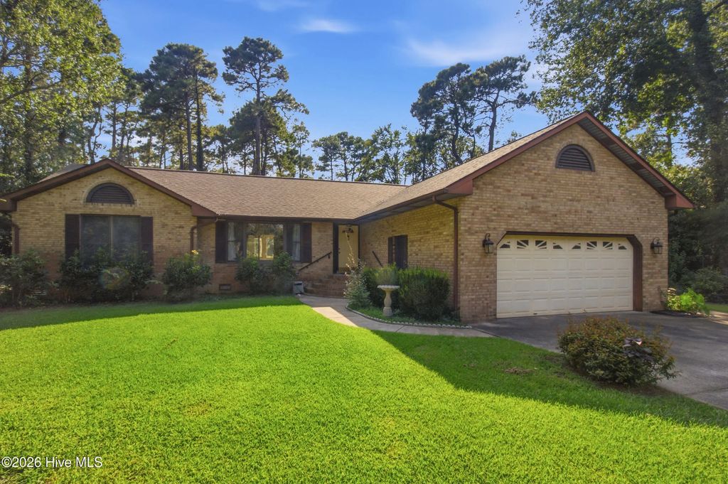 1200 Petite Terre Court, New Bern
