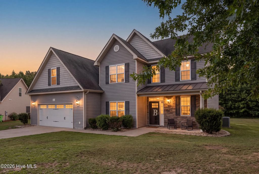426 Denali Road, Winterville