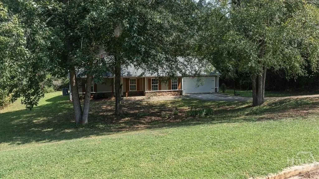 417 Beacon Drive, Maysville